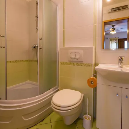 One-bedroom In Crikvenica 8 Apartment