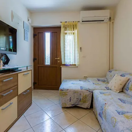 Apartamento One-bedroom In 8 *